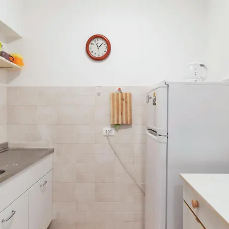 Apartament Voguish In Near Beach *